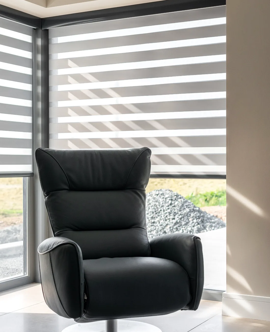 Close-up of alternating sheer and opaque bands on a Day and Night blind