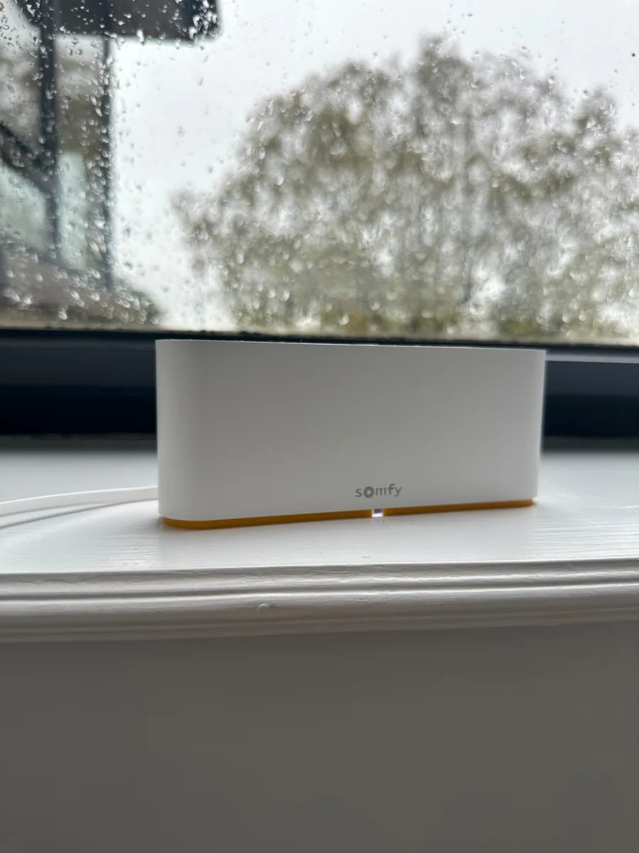 Somfy smart control equipment for compatible motorised blinds